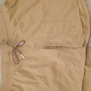 🎆2/$20 NWOT ZYIA ACTIVE Caramel Women's Active Shorts